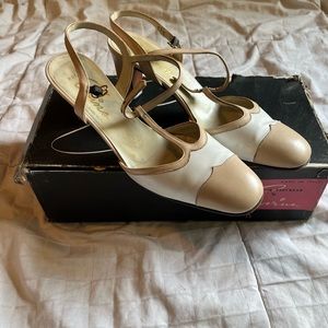 REED EVINS  Chanel-style Vintage Italian, toe cap, t-strap, sling back, size 6N